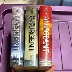 Divergent Series Hardcover Books
